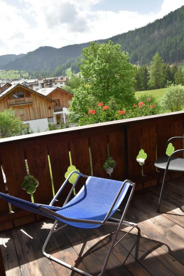 Bed and Breakfast Garni Haus Tyrol Corvara In Badia Esterno foto
